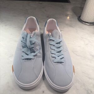 Men's Light Blue Sneakers New Balance size 11